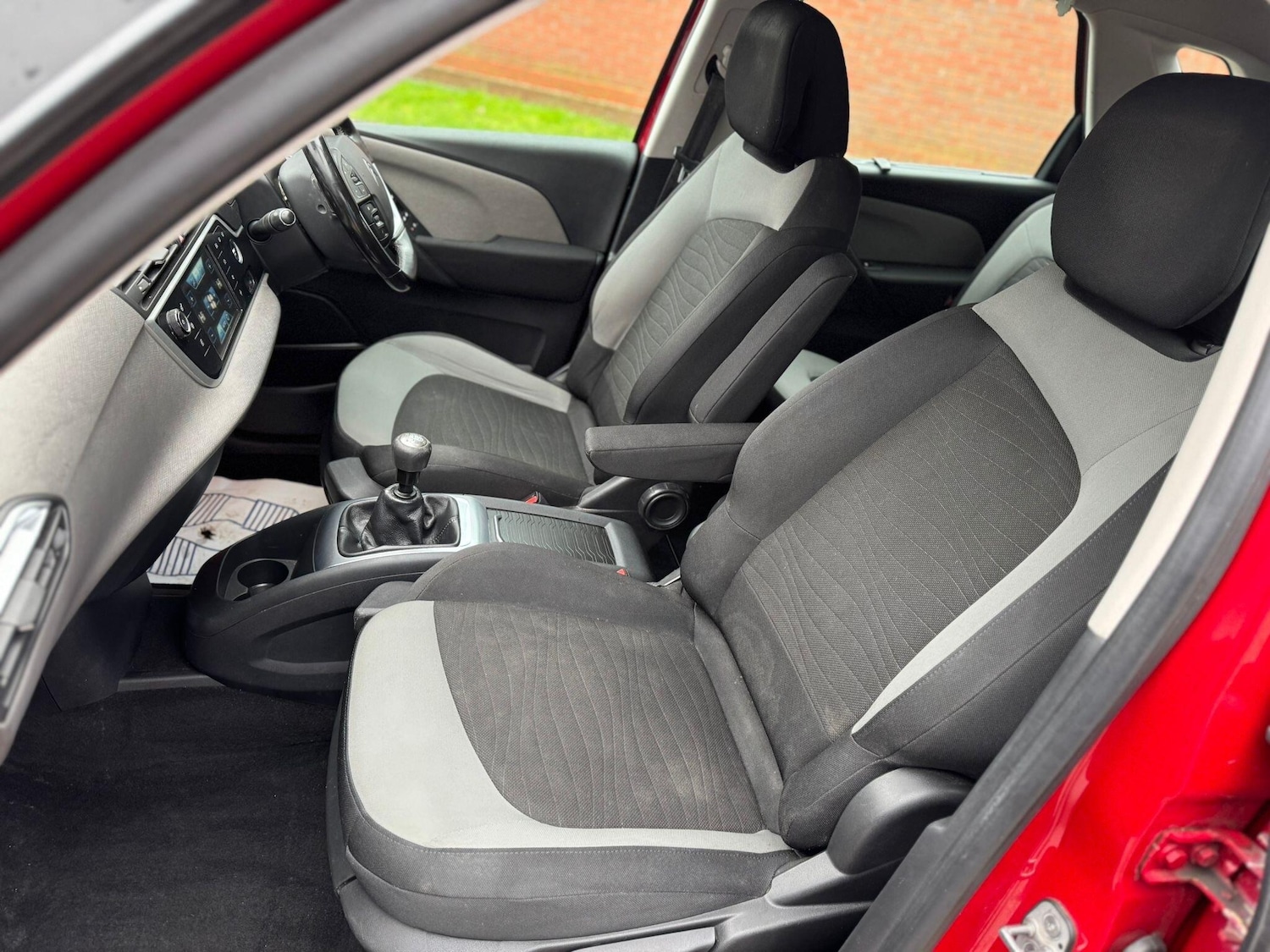 Used Citroen C4 Picasso 2013 for sale - 77290719: Photo 13