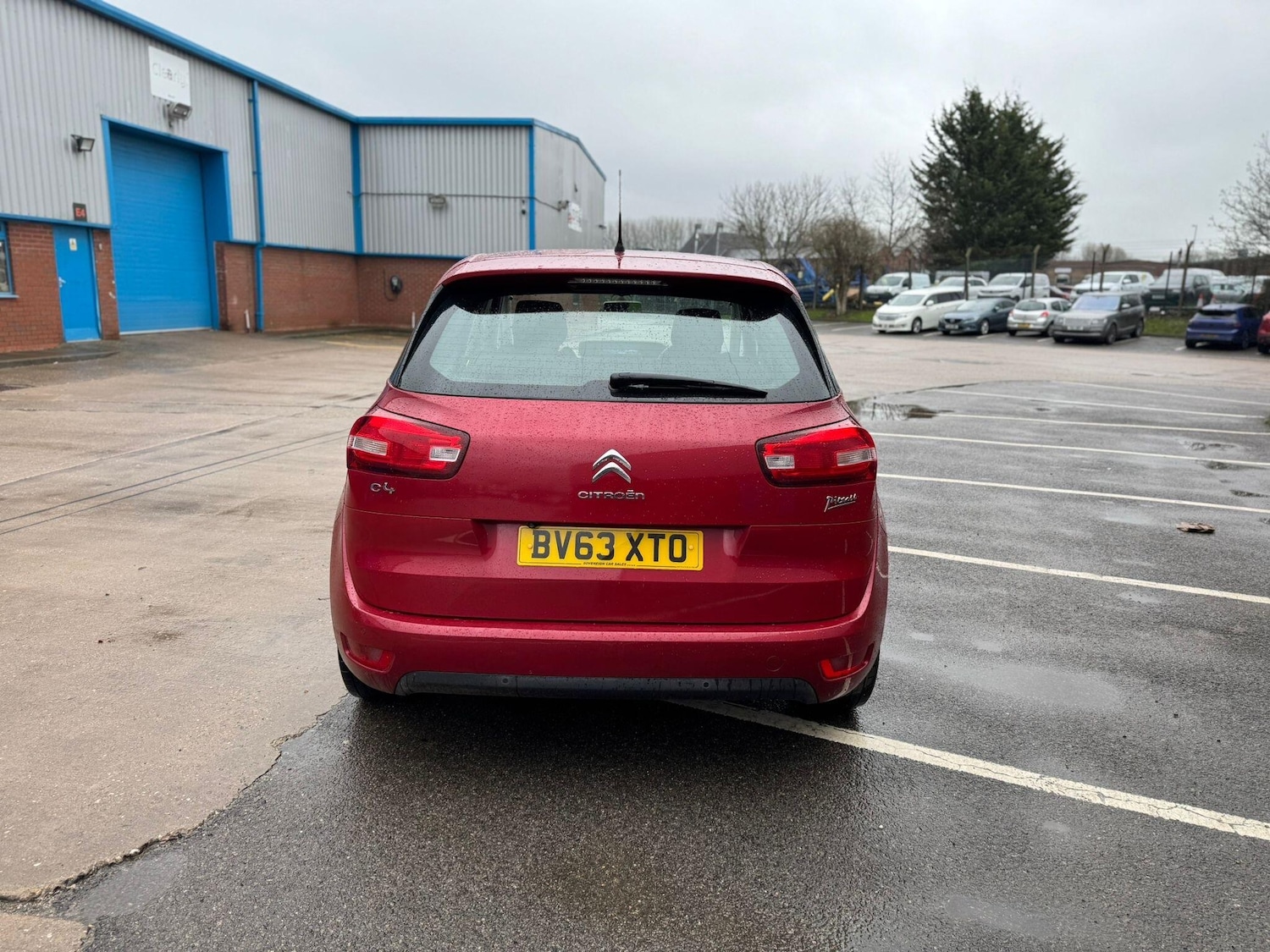 Used Citroen C4 Picasso 2013 for sale - 77290719: Photo 2