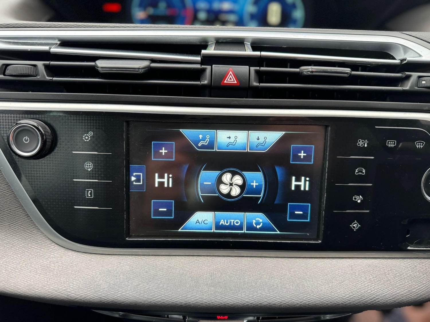 Used Citroen C4 Picasso 2013 for sale - 77290719: Photo 24