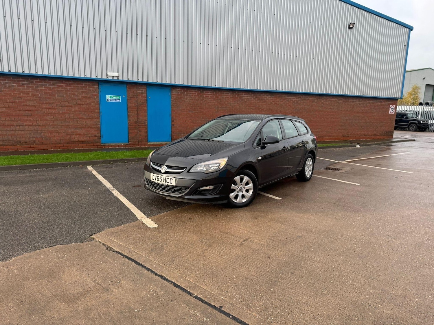 Used Vauxhall Astra 2015 for sale - 76728749: Photo 12