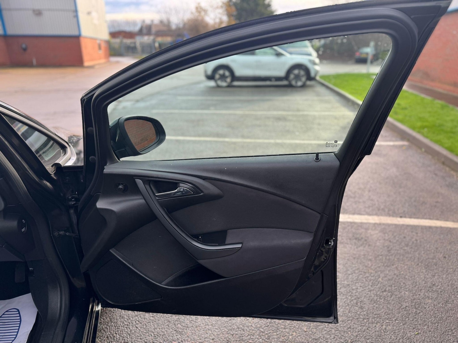 Used Vauxhall Astra 2015 for sale - 76728749: Photo 25