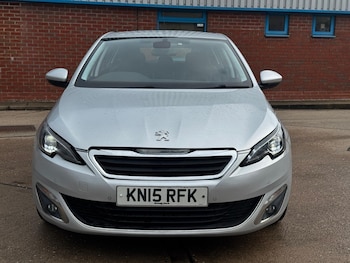 Used Peugeot 308 2015 for sale - 78260212: Photo