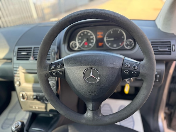 Used Mercedes-Benz A-Class 2011 for sale - 76122007: Photo 12
