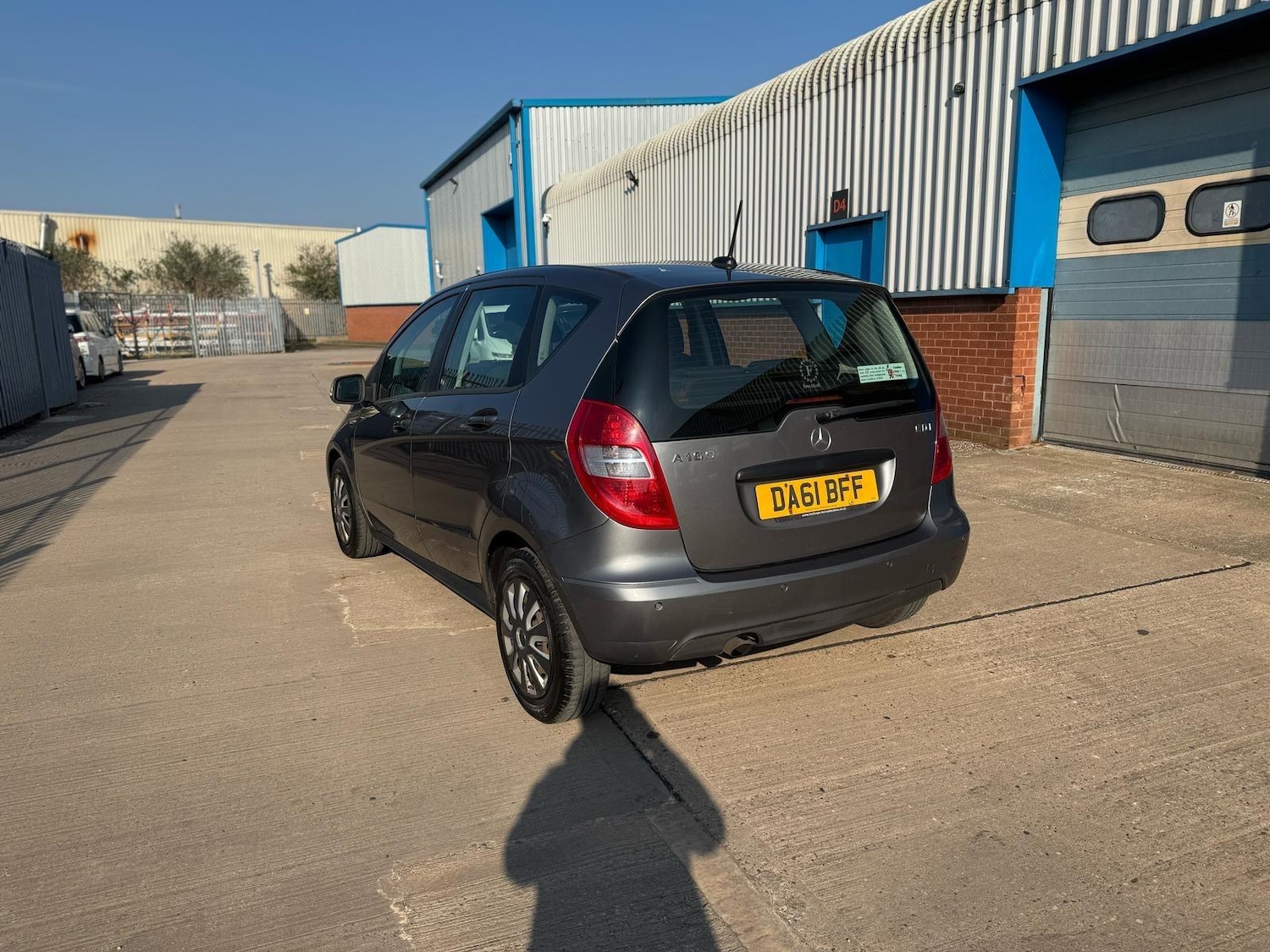 Used Mercedes-Benz A-Class 2011 for sale - 76122007: Photo 8