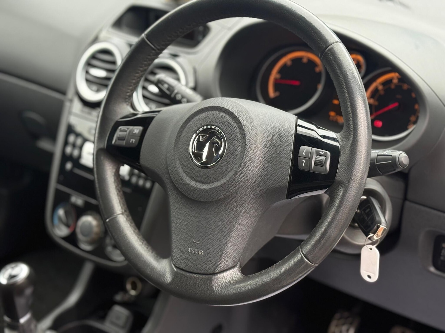 Used Vauxhall Corsa 2014 for sale - 77957577: Photo 18