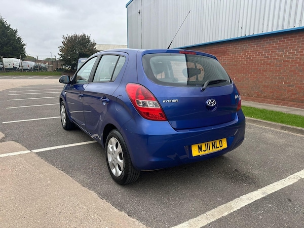 Used Hyundai i20 2011 for sale - 76251175: Photo 11