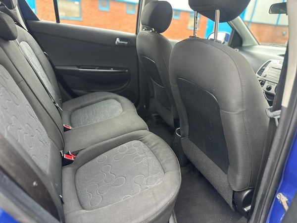 Used Hyundai i20 2011 for sale - 76251175: Photo 14