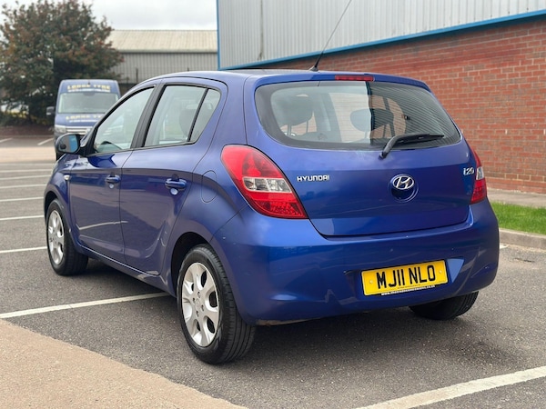 Used Hyundai i20 2011 for sale - 76251175: Photo 7