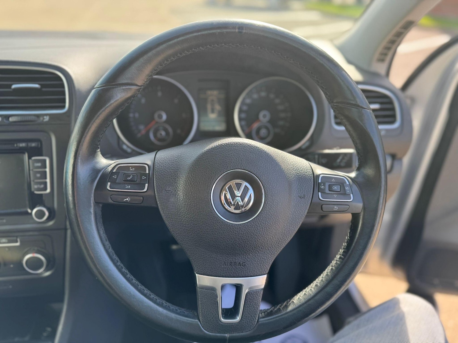 Used Volkswagen Golf 2012 for sale - 77882449: Photo 22