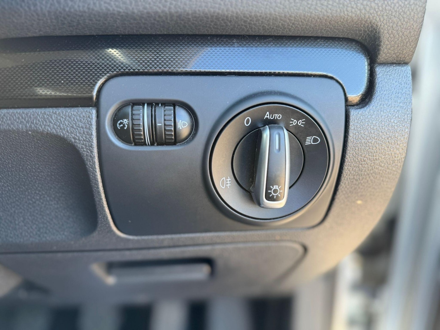 Used Volkswagen Golf 2012 for sale - 77882449: Photo 29