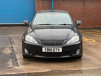 (10) - 2.2 220TD SE-I 4dr