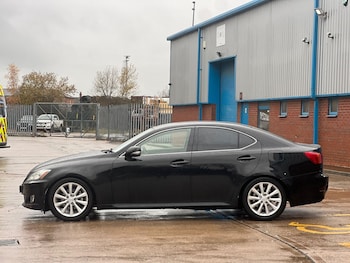 Used Lexus IS 2010 for sale - 76823672: Photo