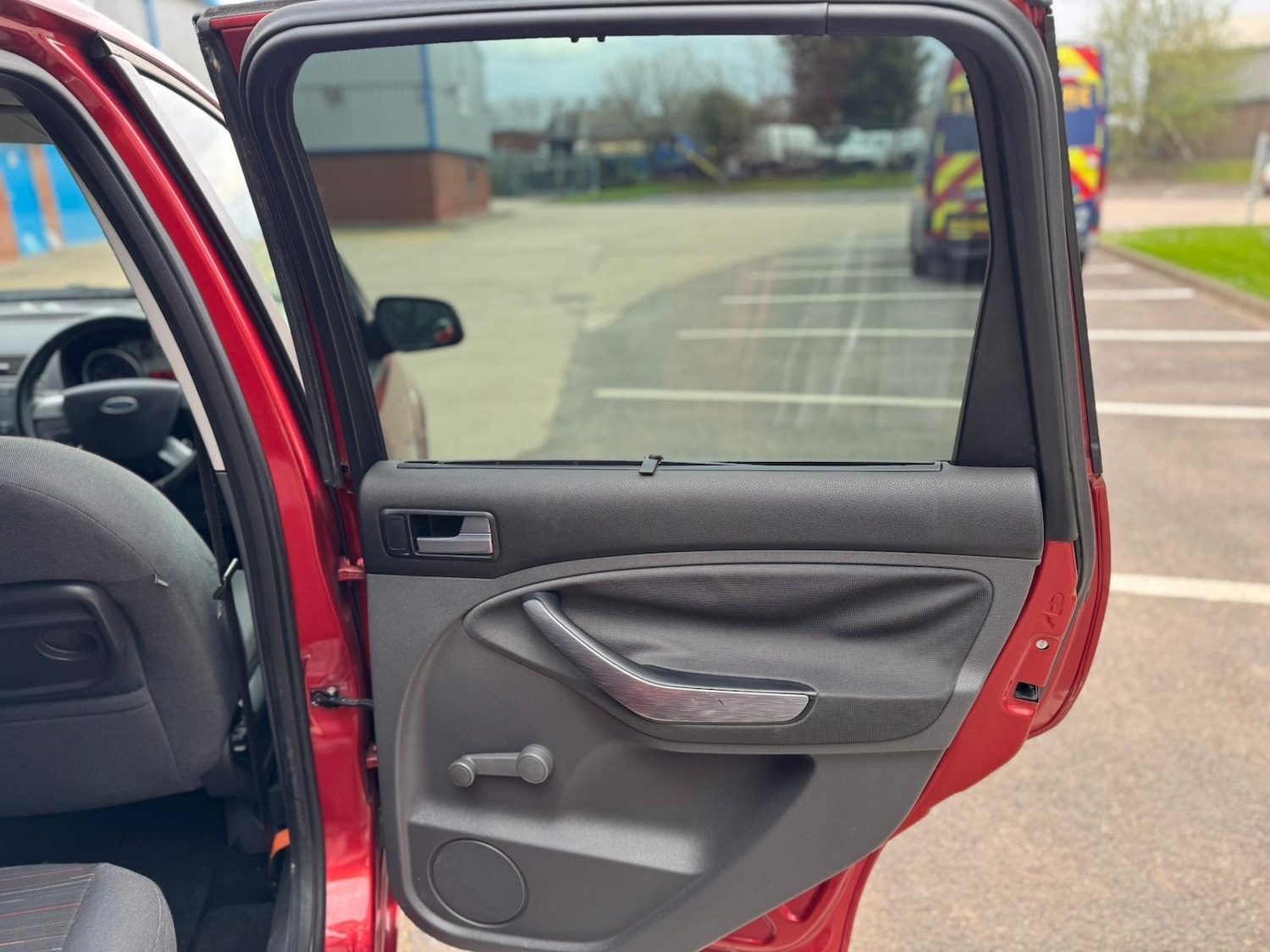 Used Ford C-Max for sale - 78135923: Photo 15