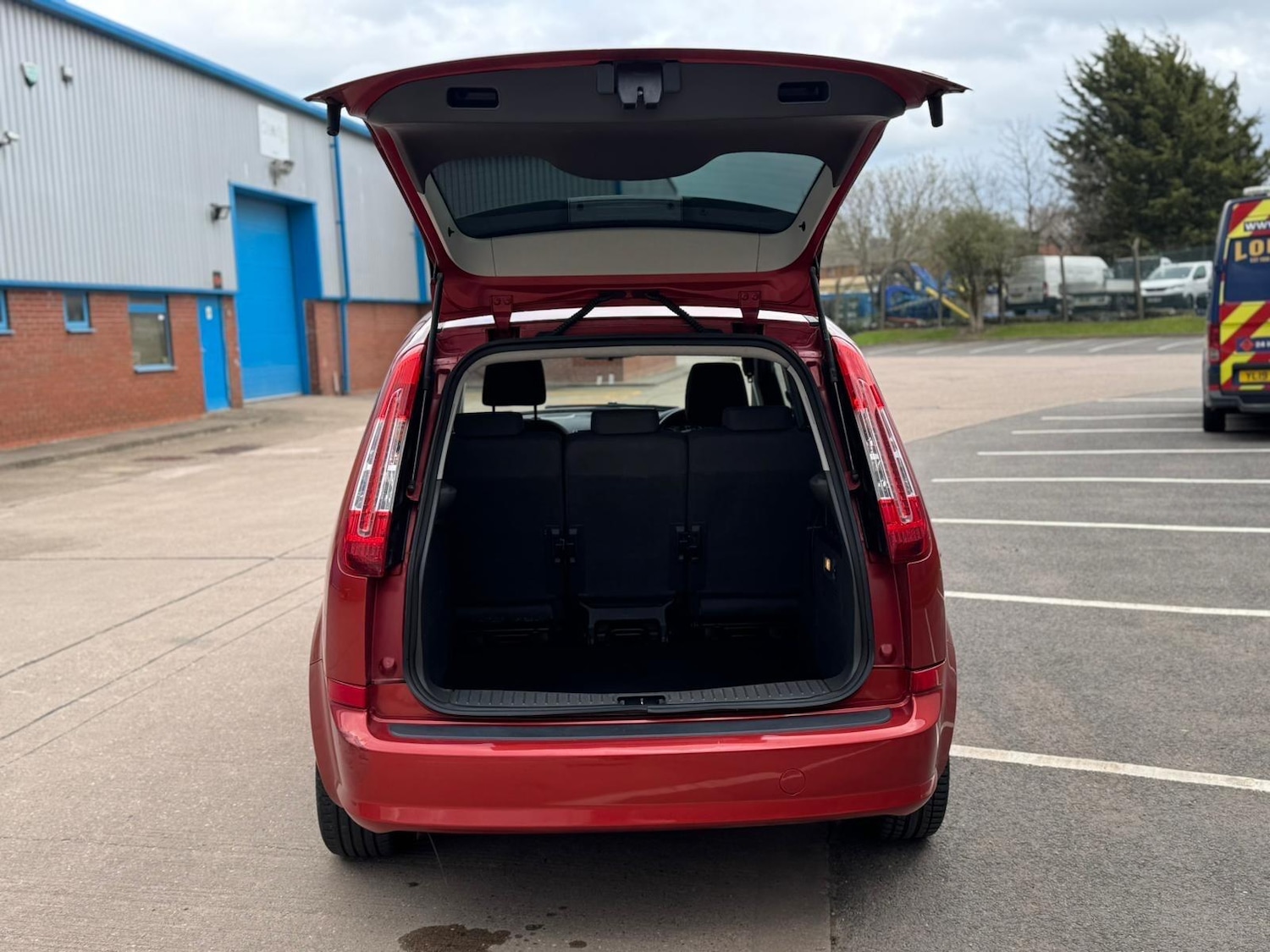 Used Ford C-Max for sale - 78135923: Photo 22