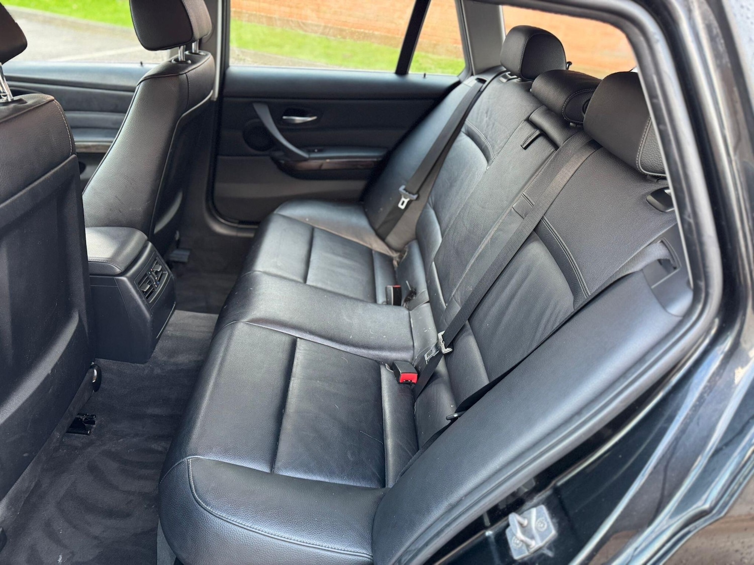 Used BMW 3 Series 2012 for sale - 77190426: Photo 26