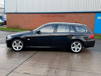 Used BMW 3 Series 2012 for sale - 77190426: Photo