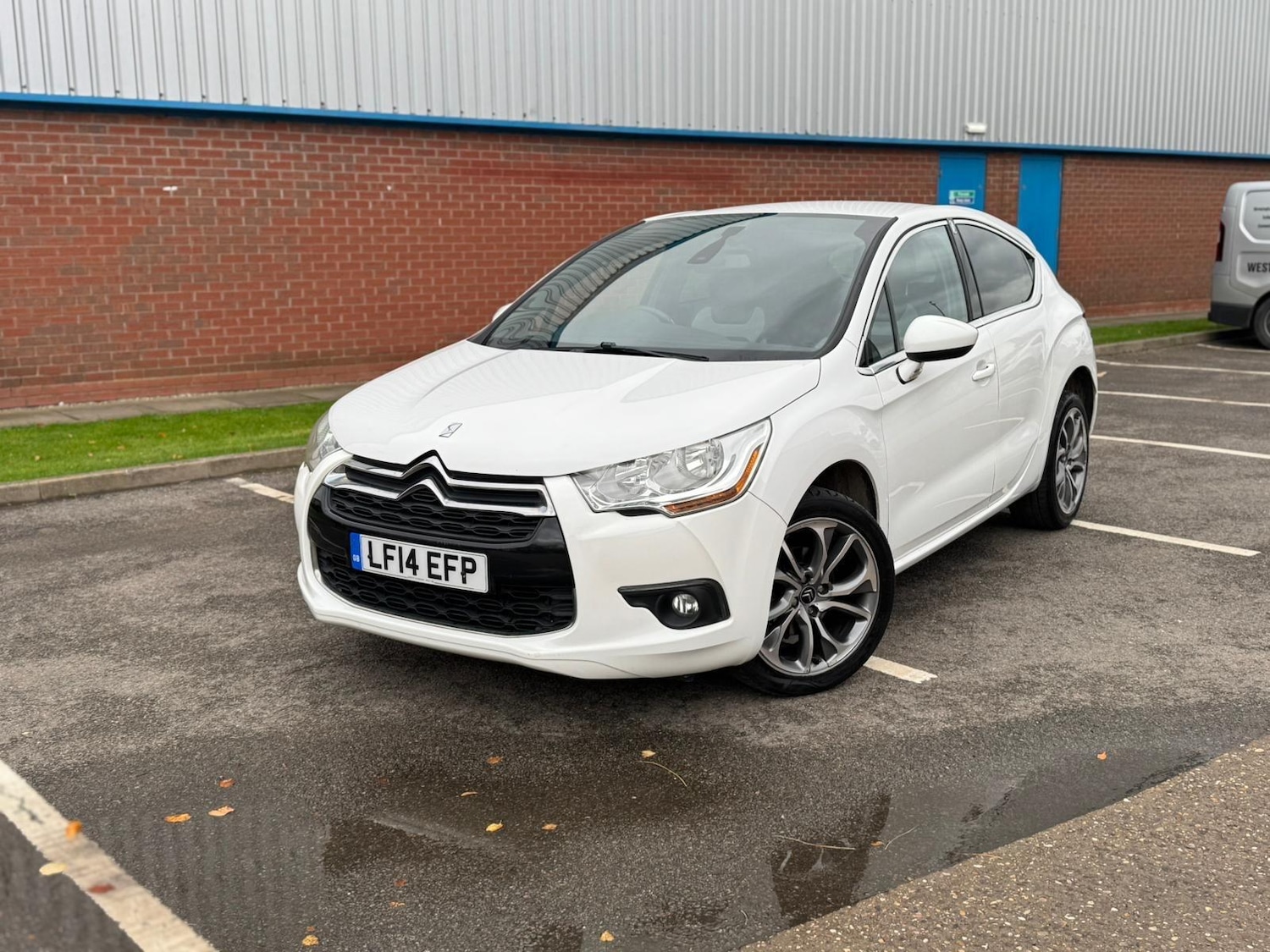 Used Citroen DS4 2014 for sale - 76472284: Photo 12
