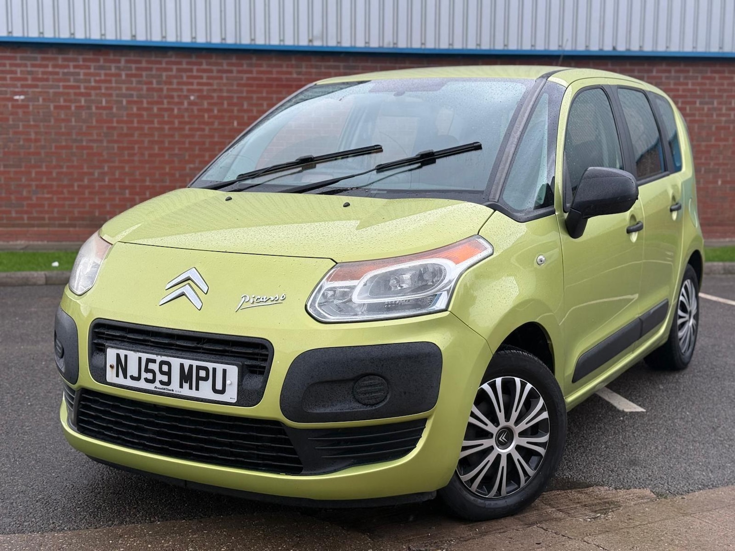 Used Citroen C3 Picasso 2009 for sale - 76388808: Photo 12