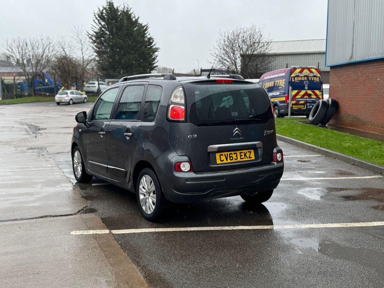 Used Citroen C3 Picasso 2013 for sale - 77278725: Photo 12