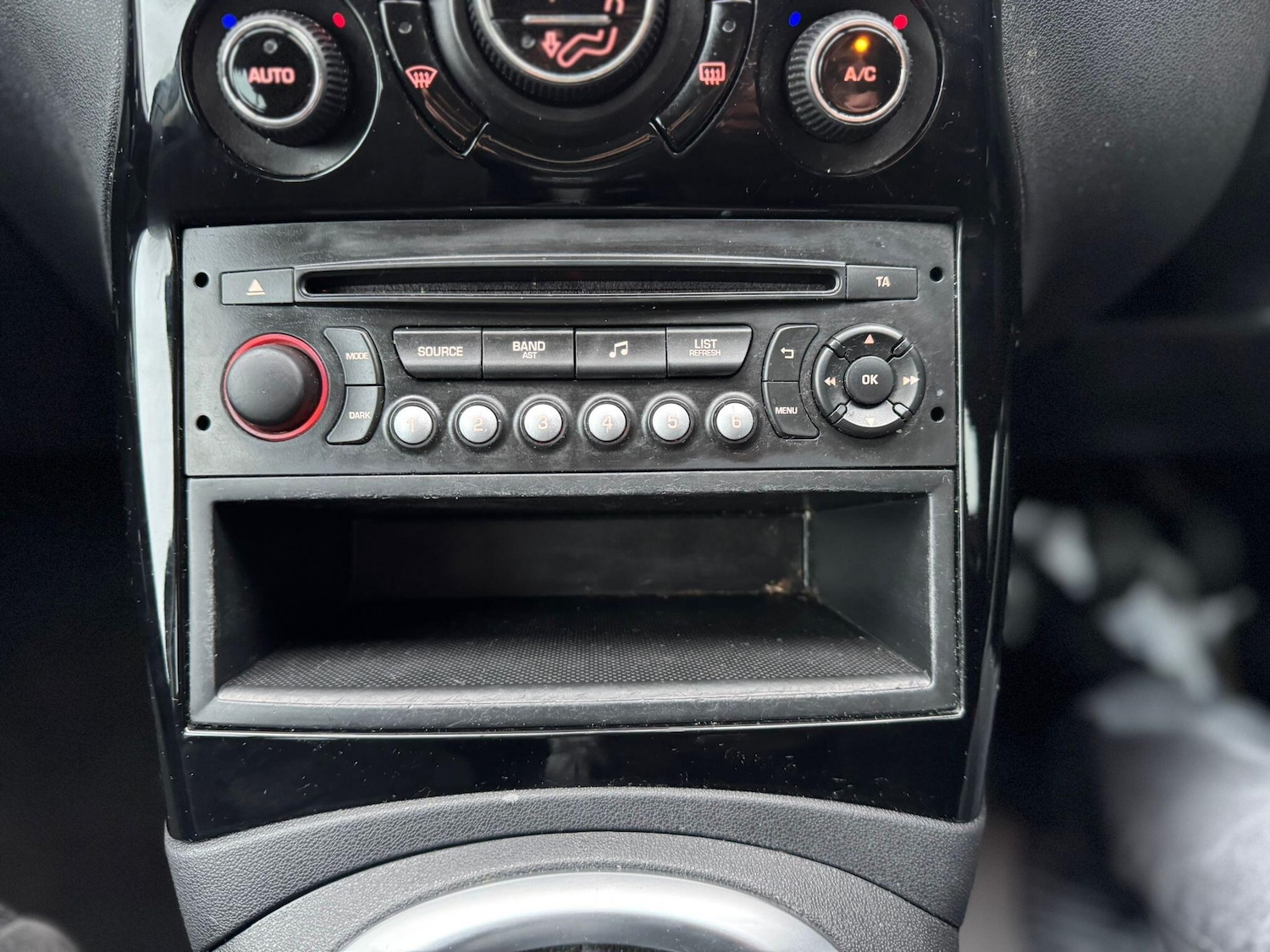 Used Citroen C3 Picasso 2013 for sale - 77278725: Photo 20