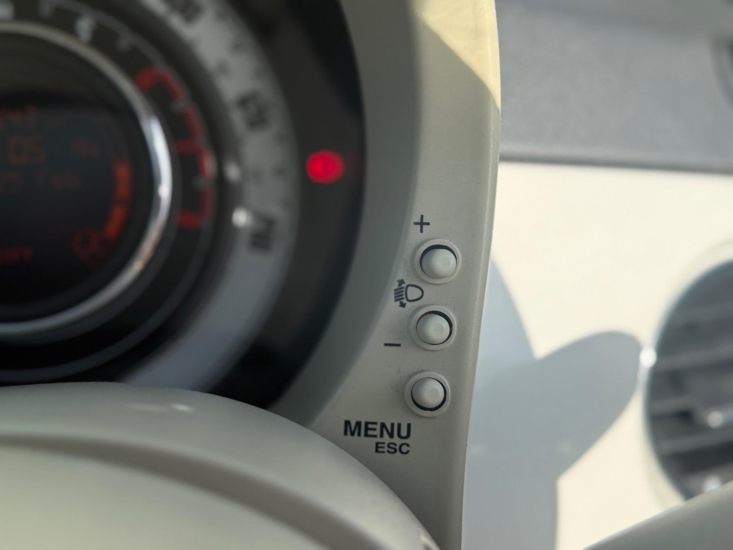 Used Fiat 500 2011 for sale - 77670786: Photo 28