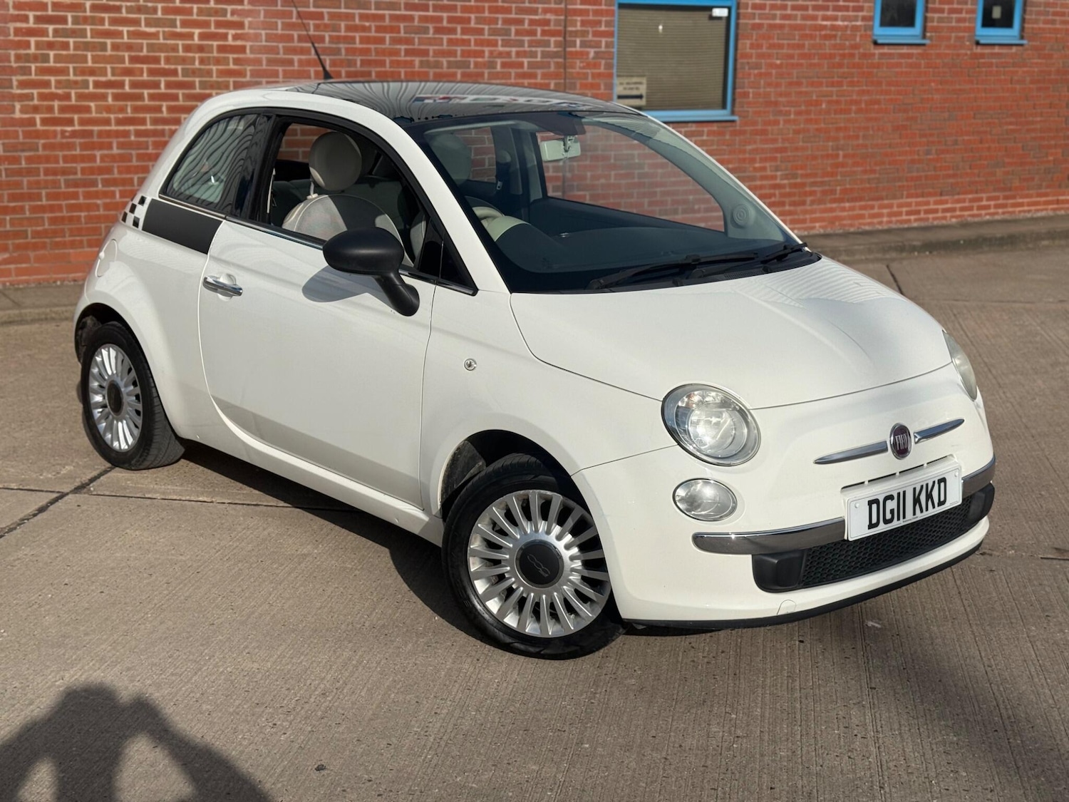 Used Fiat 500 2011 for sale - 77670786: Photo 5