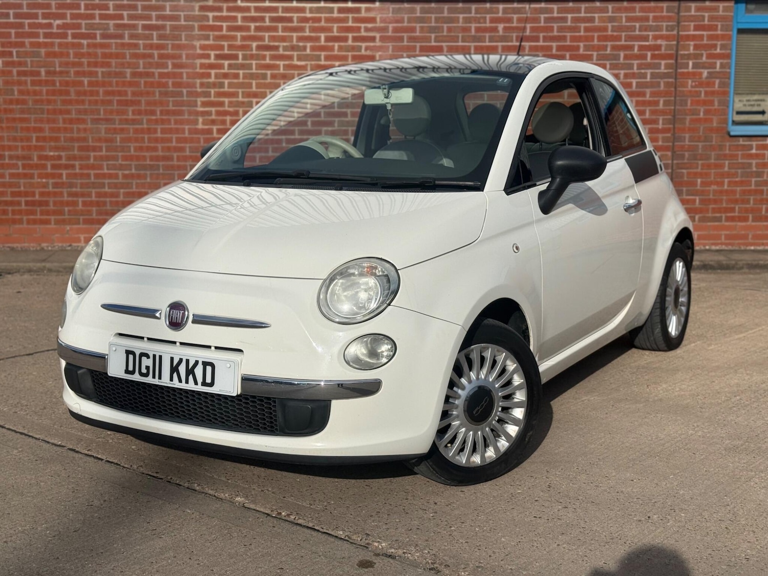 Used Fiat 500 2011 for sale - 77670786: Photo 8