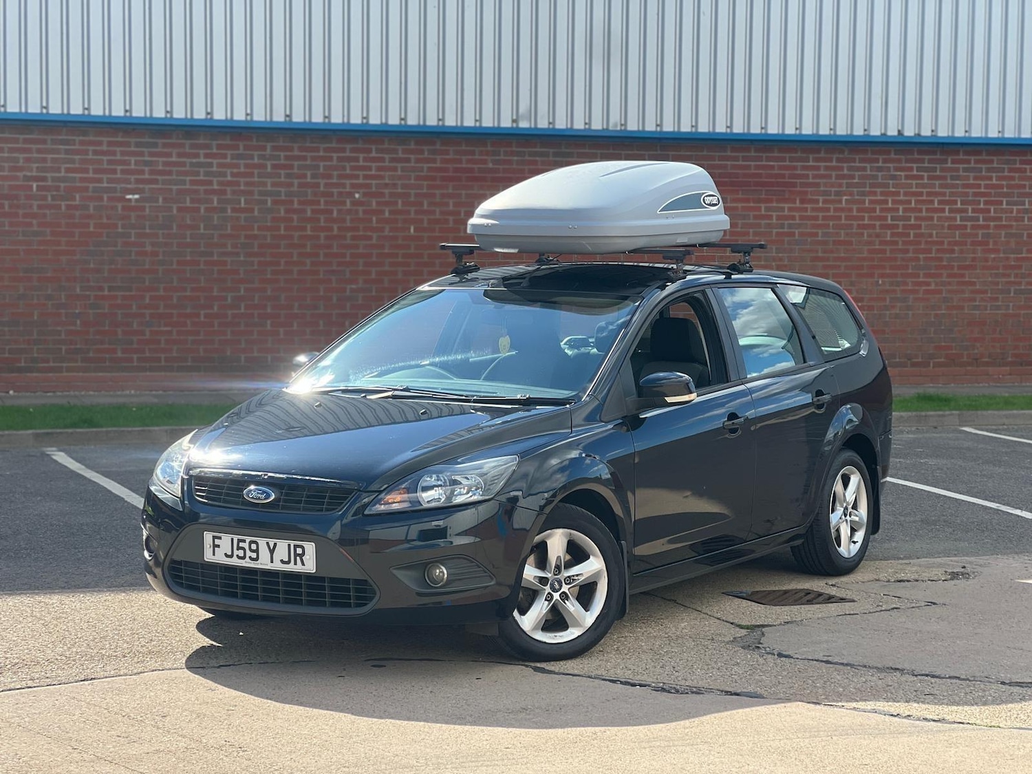 Used Ford Focus 2009 for sale - 76042263: Photo 5