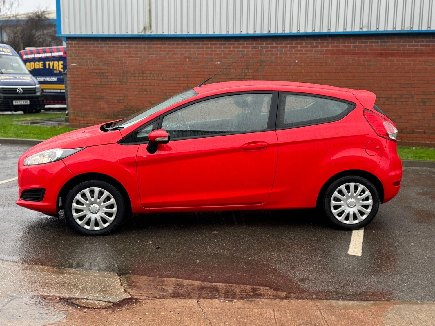 Used Ford Fiesta for sale - 76667390: Photo 3