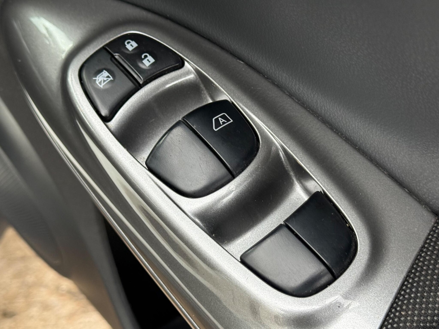 Used Nissan Juke for sale - 77704921: Photo 26