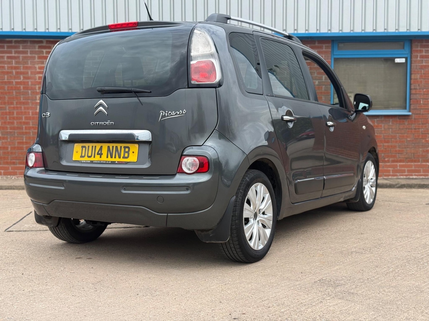 Used Citroen C3 Picasso 2014 for sale - 77737297: Photo 14