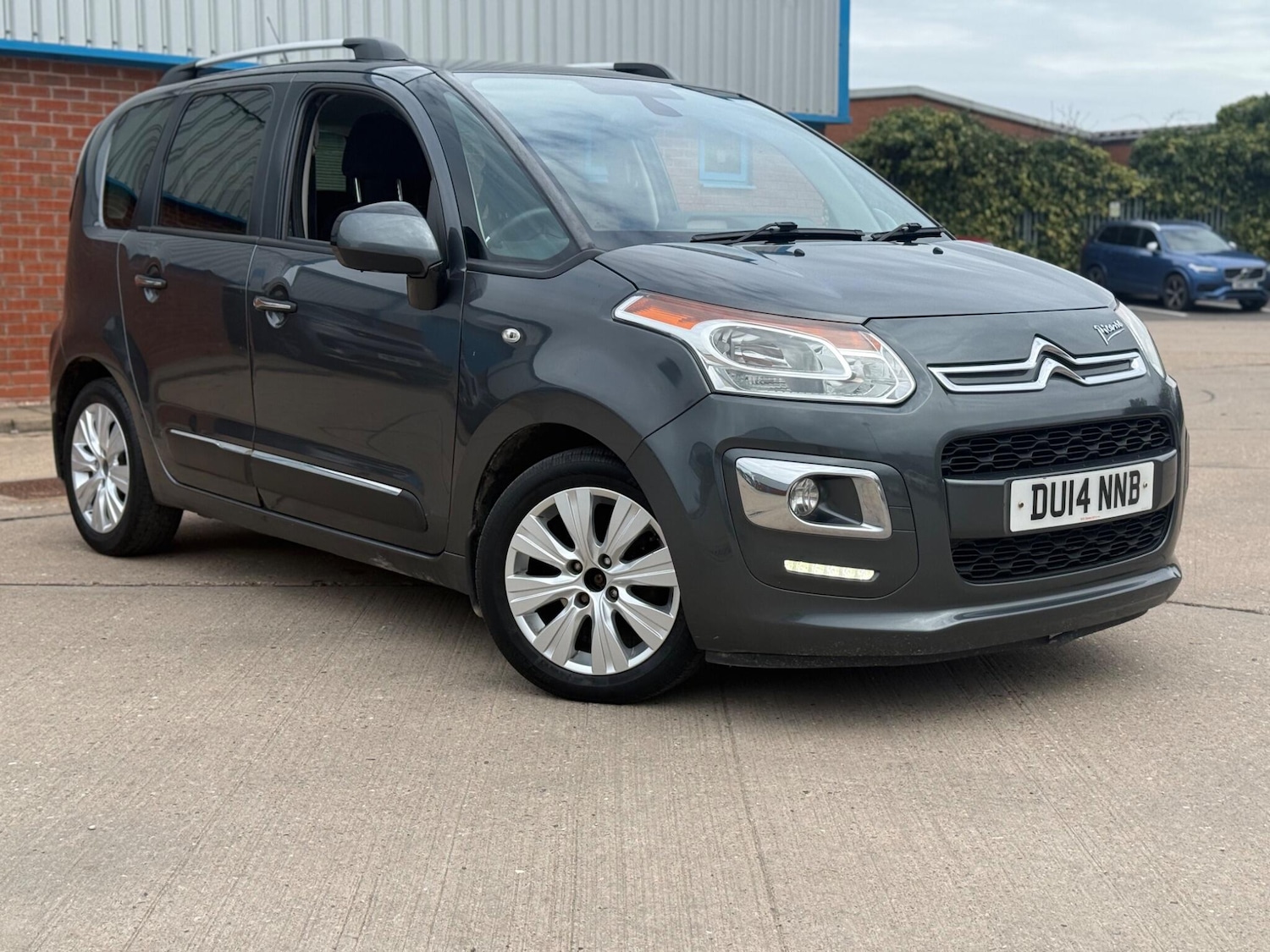 Used Citroen C3 Picasso 2014 for sale - 77737297: Photo 2