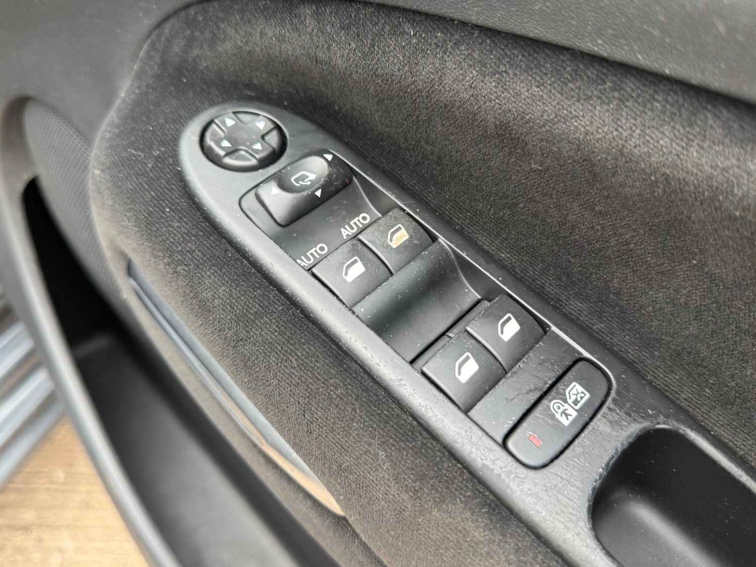 Used Citroen C3 Picasso 2014 for sale - 77737297: Photo 29