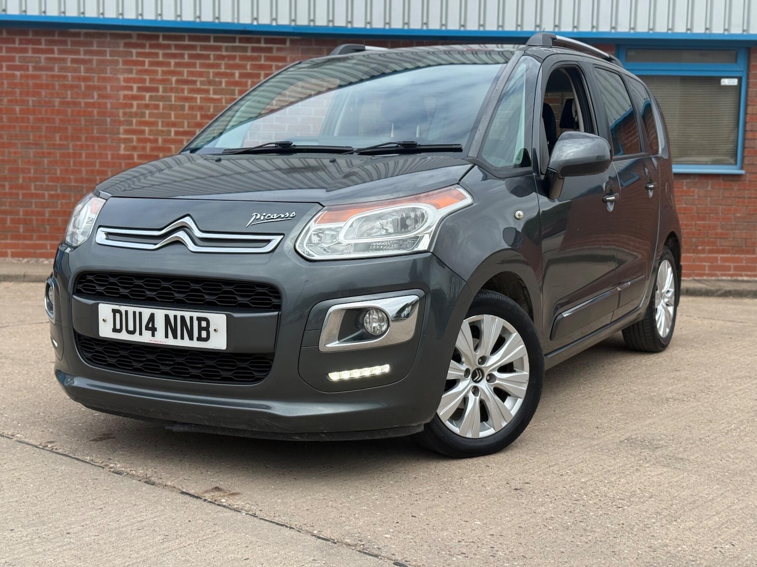 Used Citroen C3 Picasso 2014 for sale - 77737297: Photo 3