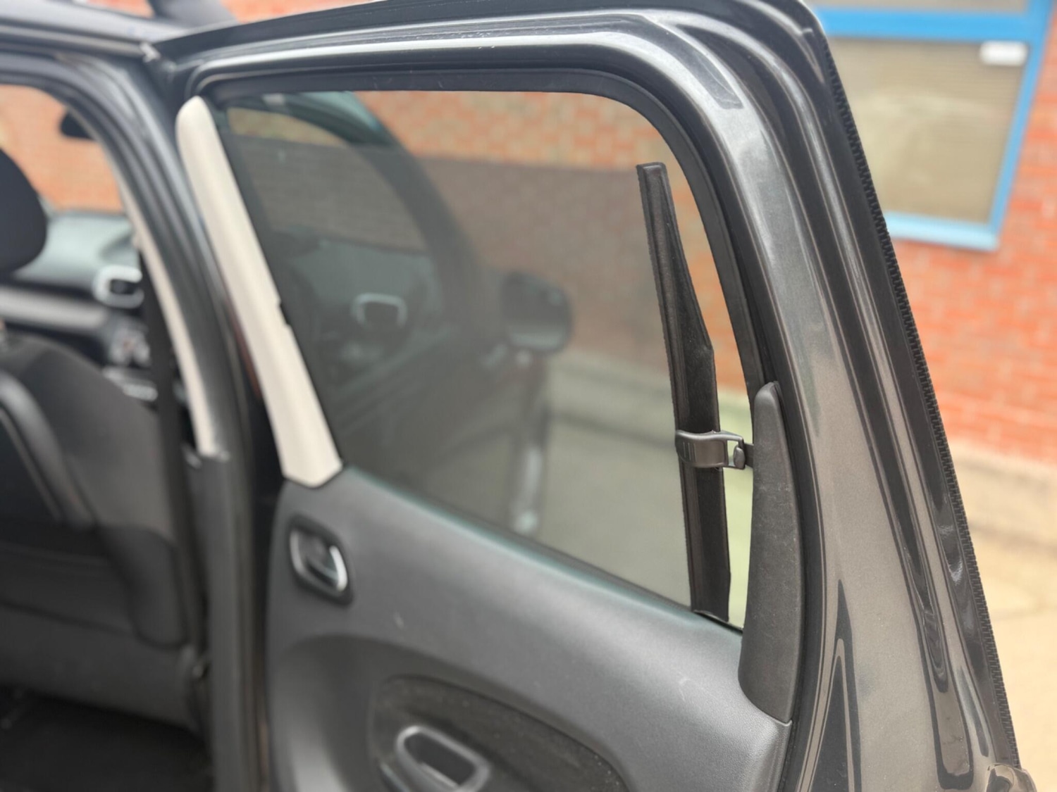 Used Citroen C3 Picasso 2014 for sale - 77737297: Photo 32