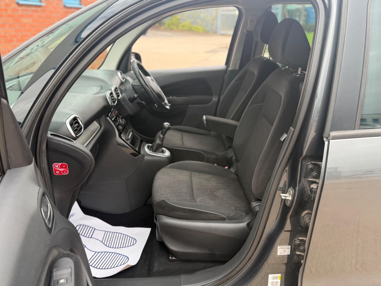 Used Citroen C3 Picasso 2014 for sale - 77737297: Photo 35