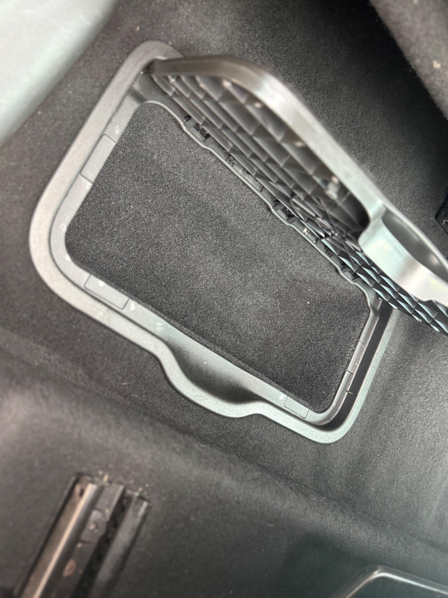 Used Citroen C3 Picasso 2014 for sale - 77737297: Photo 37