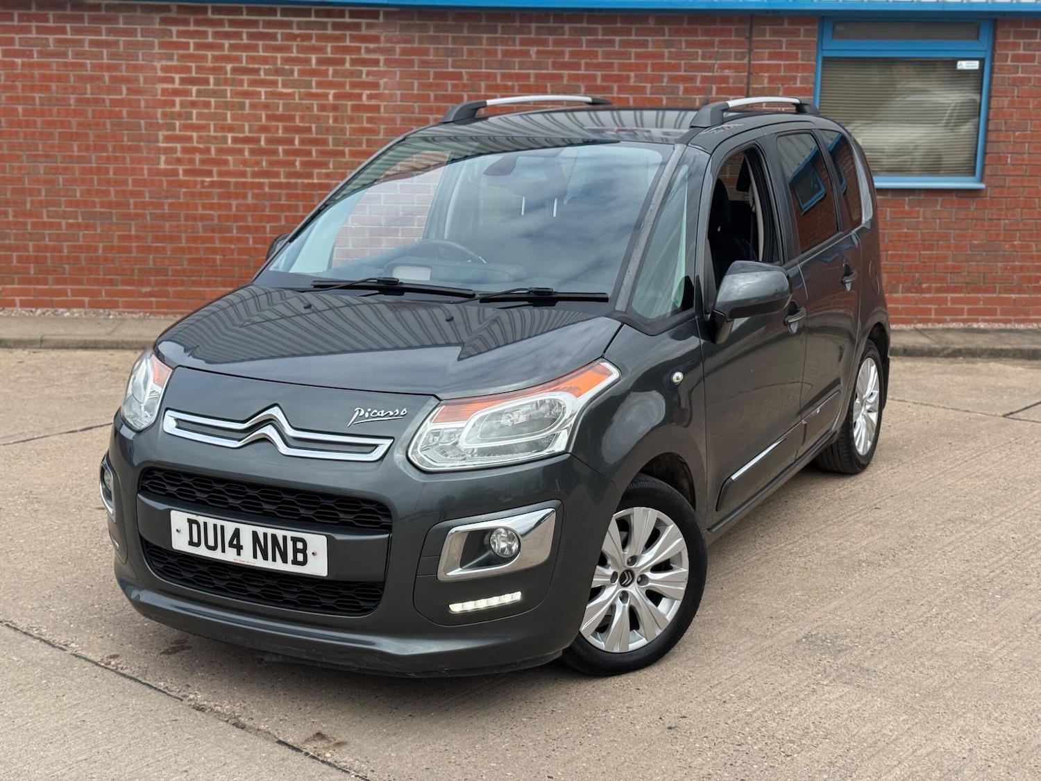 Used Citroen C3 Picasso 2014 for sale - 77737297: Photo 8
