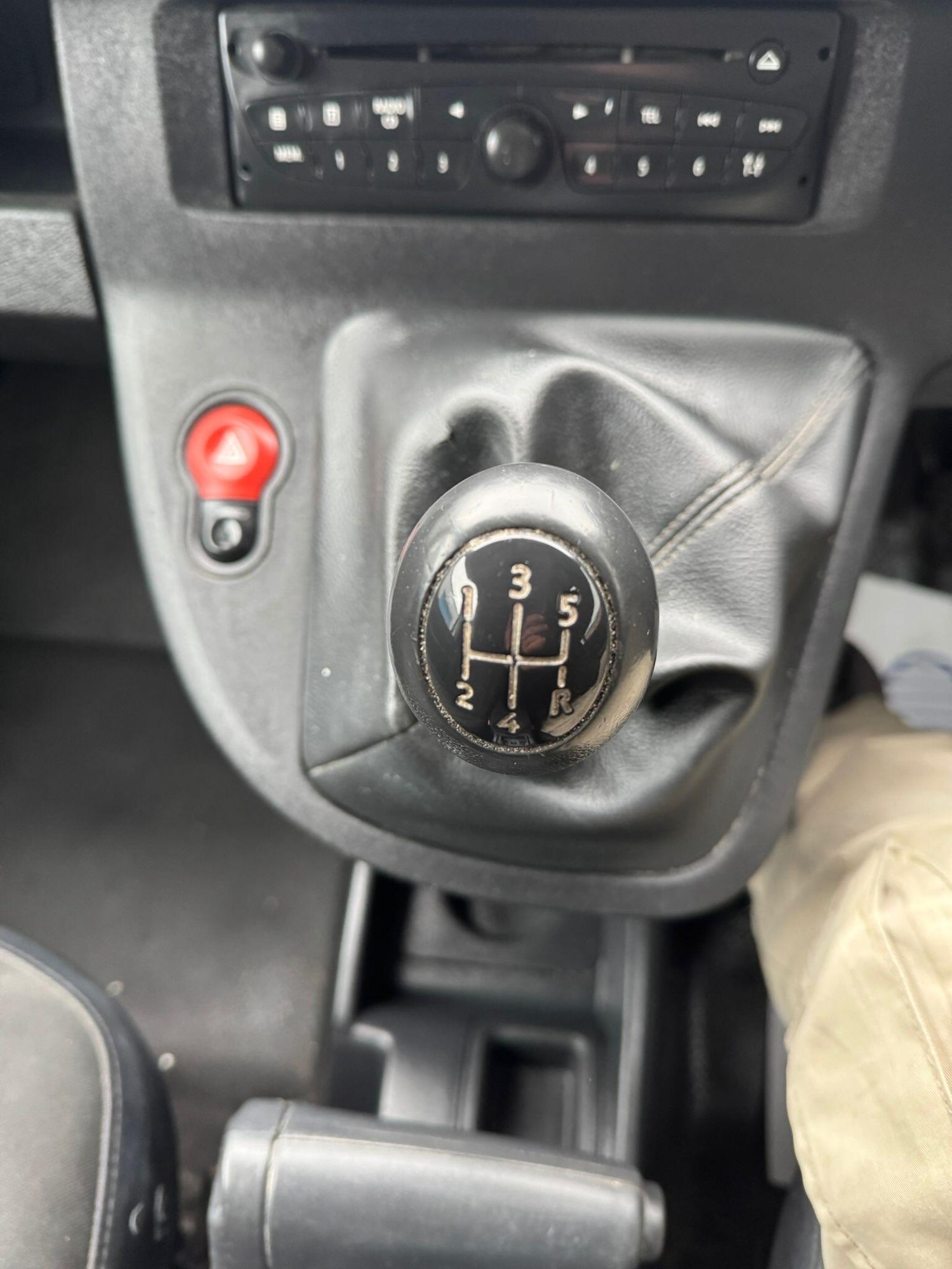 Used Renault Kangoo 2012 for sale - 76996119: Photo 16