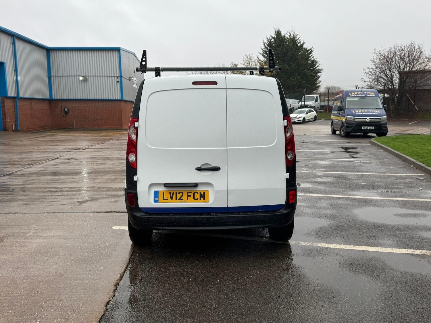 Used Renault Kangoo 2012 for sale - 76996119: Photo 2