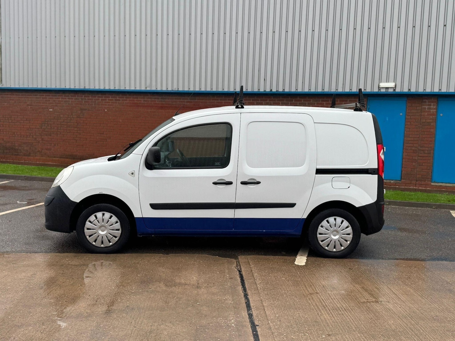 Used Renault Kangoo 2012 for sale - 76996119: Photo 3