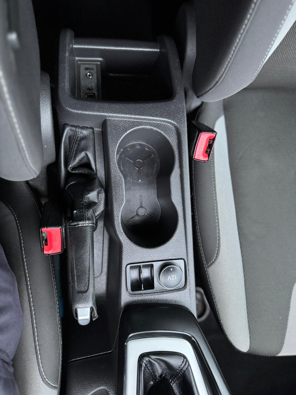 Used Ford Focus 2013 for sale - 76886797: Photo 19