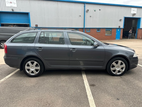 Used Skoda Octavia 2007 for sale - 75351141: Photo 4