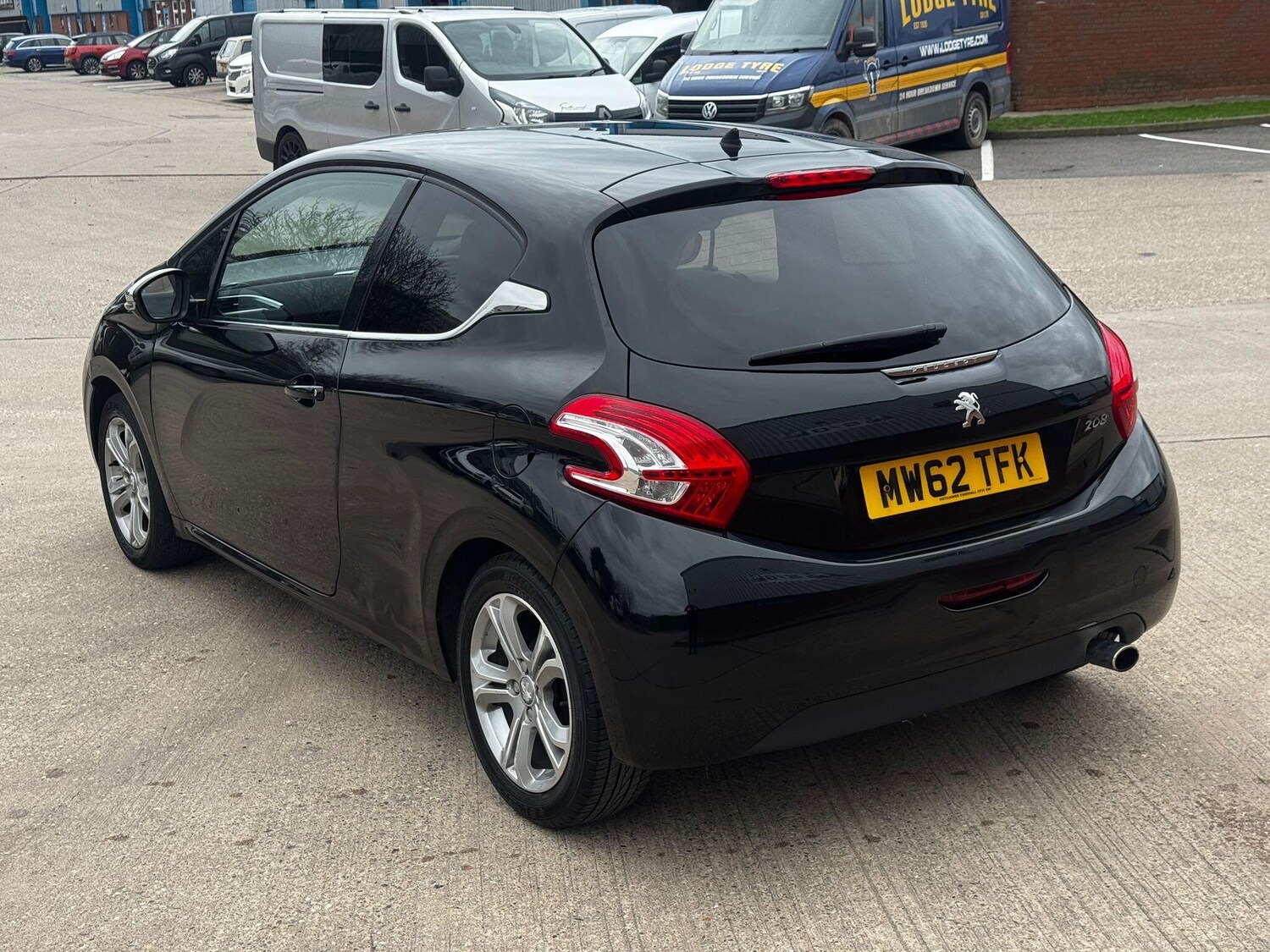 Used Peugeot 208 for sale - 77908534: Photo 11