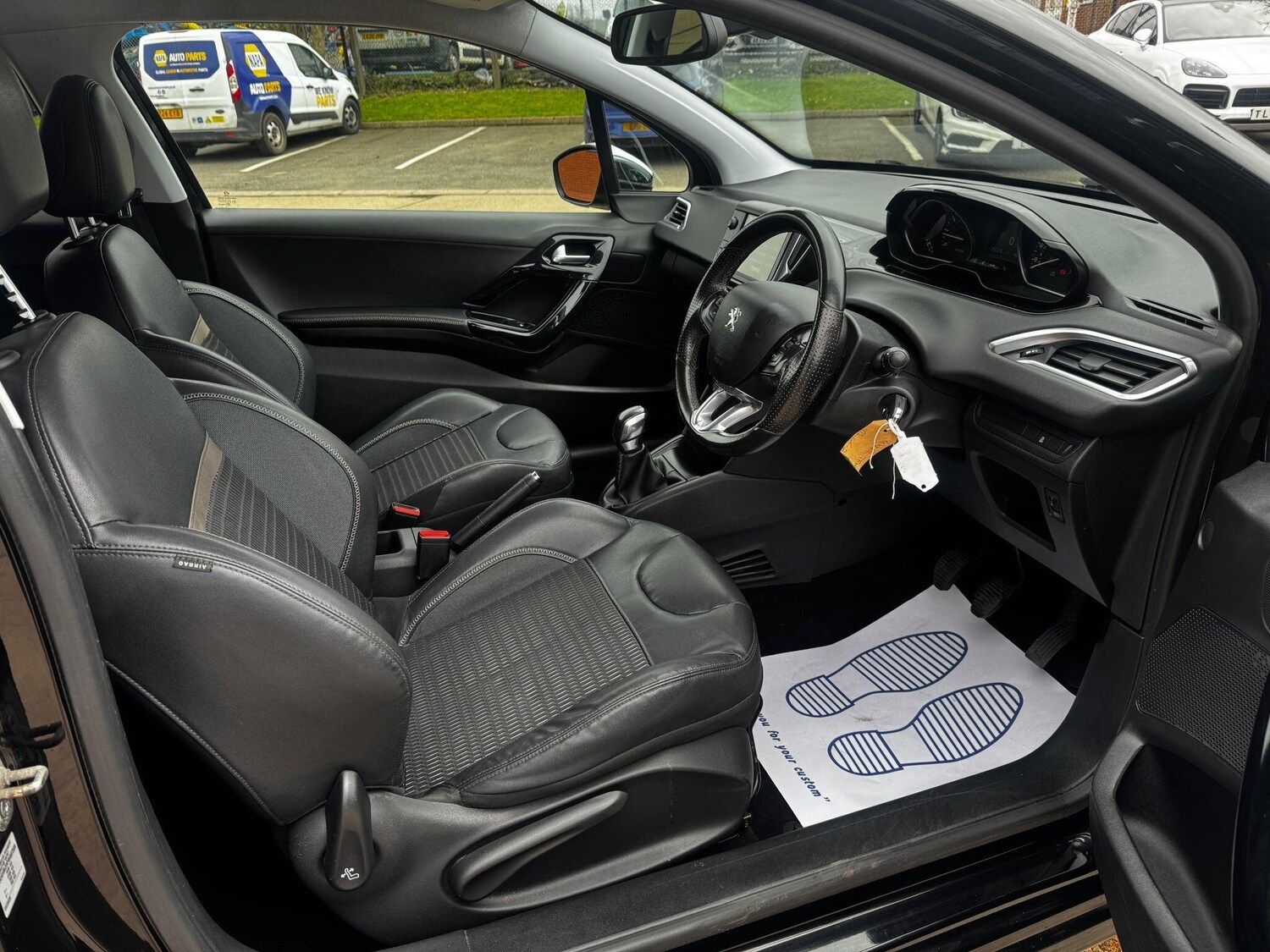 Used Peugeot 208 for sale - 77908534: Photo 13