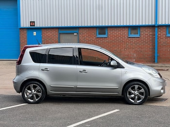 Used Nissan Note 2010 for sale - 76020295: Photo