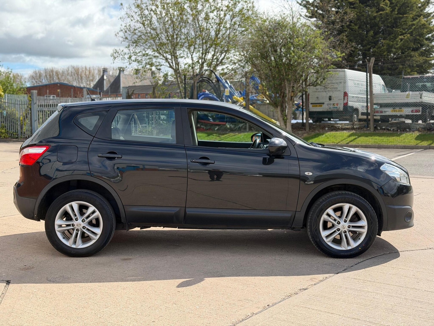 Used Nissan Qashqai 2013 for sale - 78220231: Photo 14