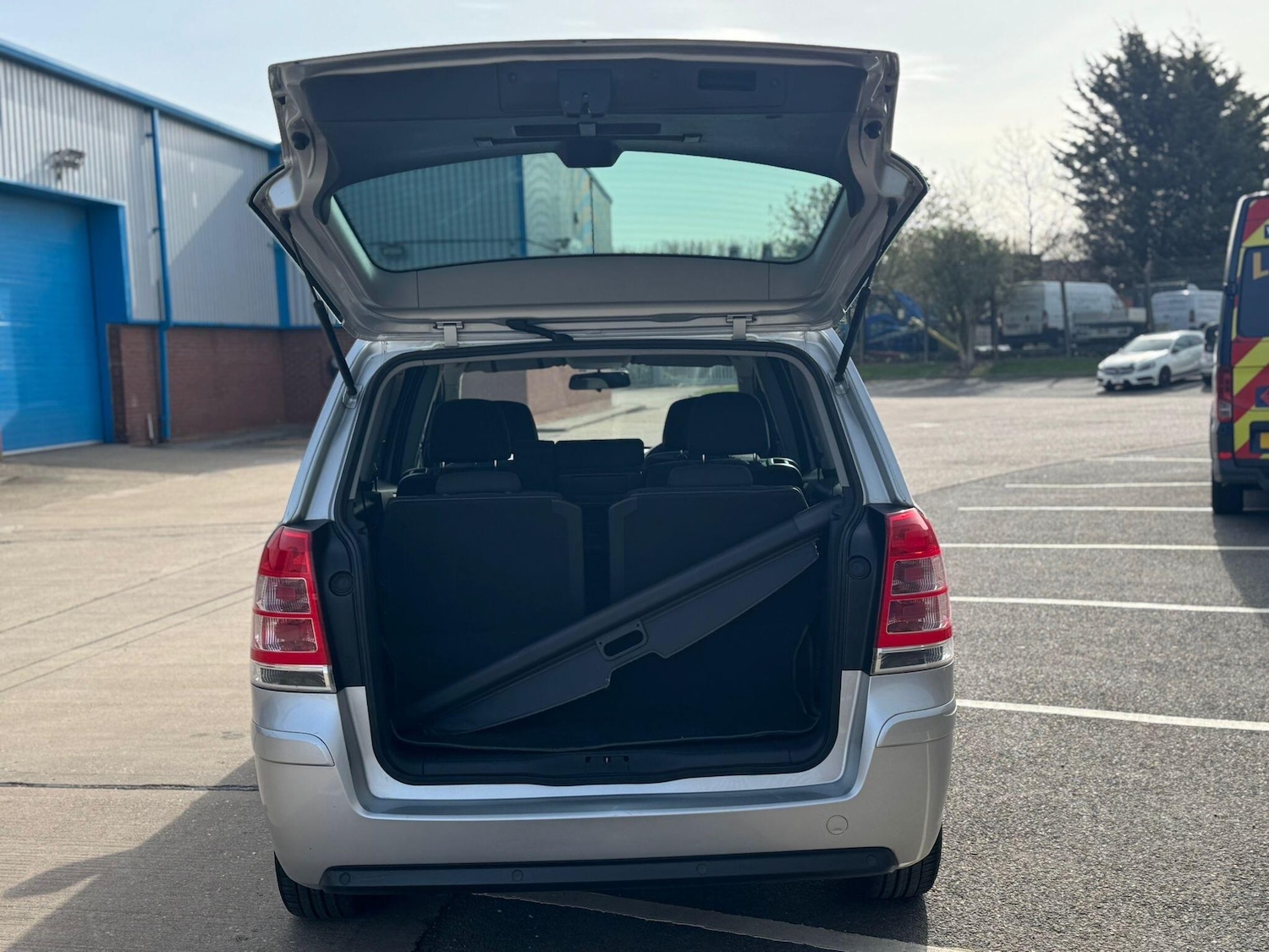 Used Vauxhall Zafira for sale - 78205061: Photo 26