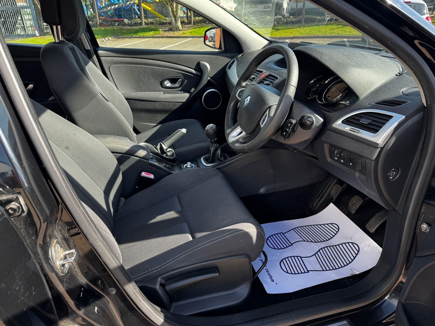 Used Renault Megane 2011 for sale - 78157644: Photo 18