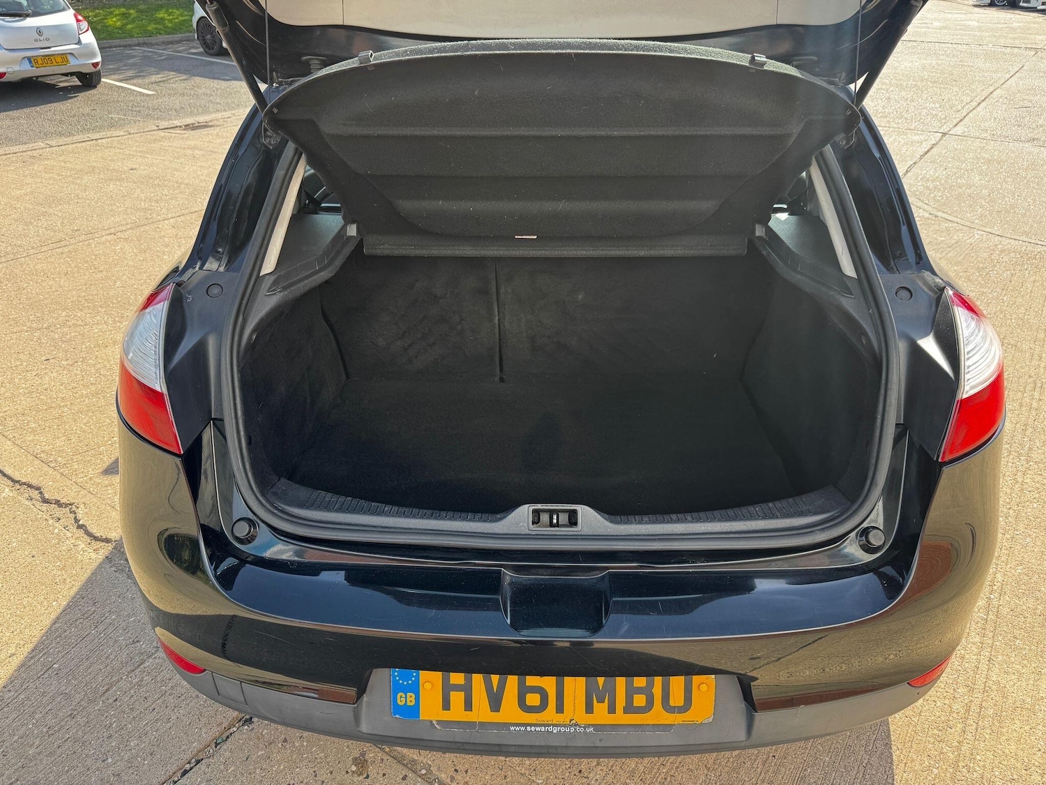 Used Renault Megane 2011 for sale - 78157644: Photo 27